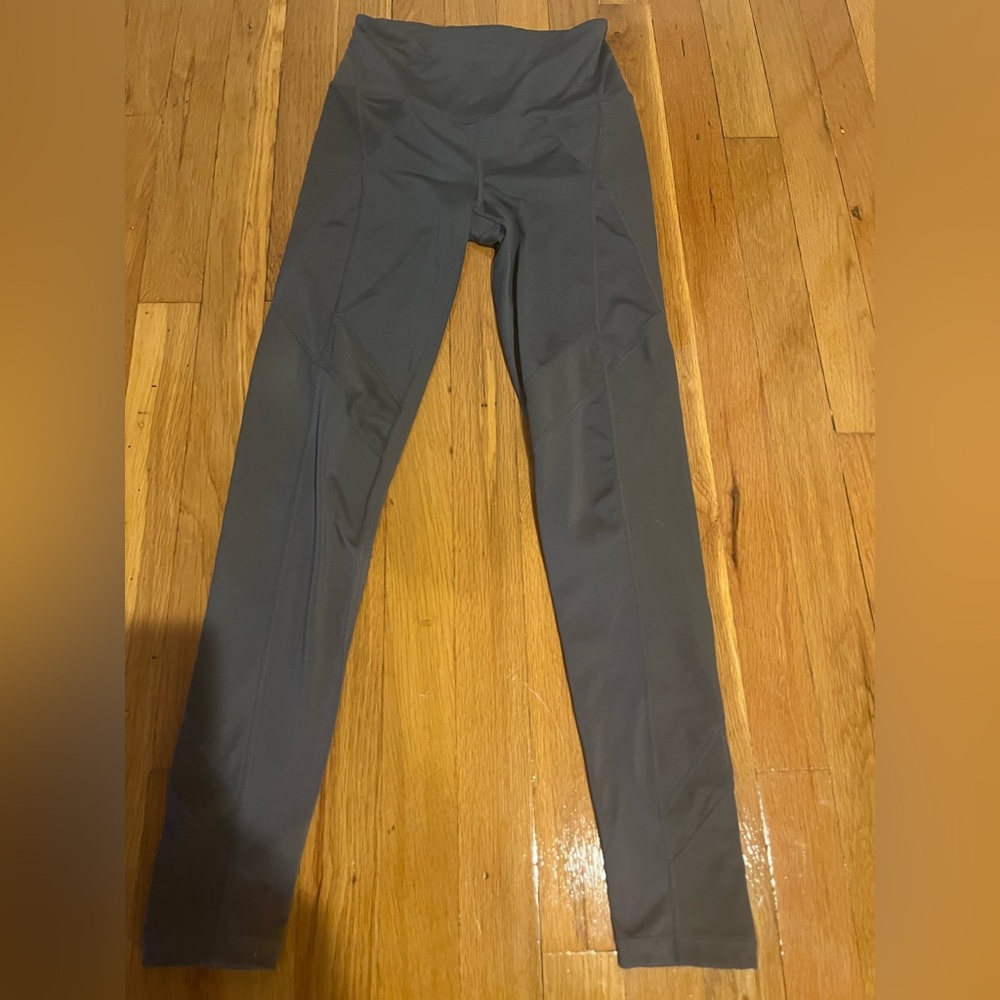 Dark Gray- Free Movement Leggings (XS)